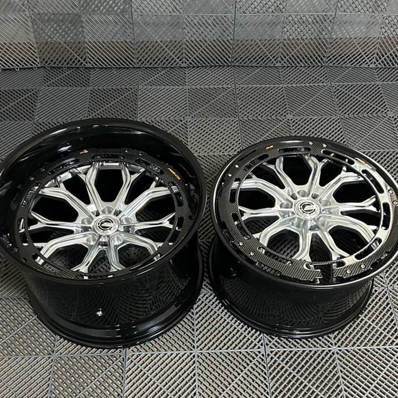 Carbon Fiber Forged Wheels for Luxury Brands
