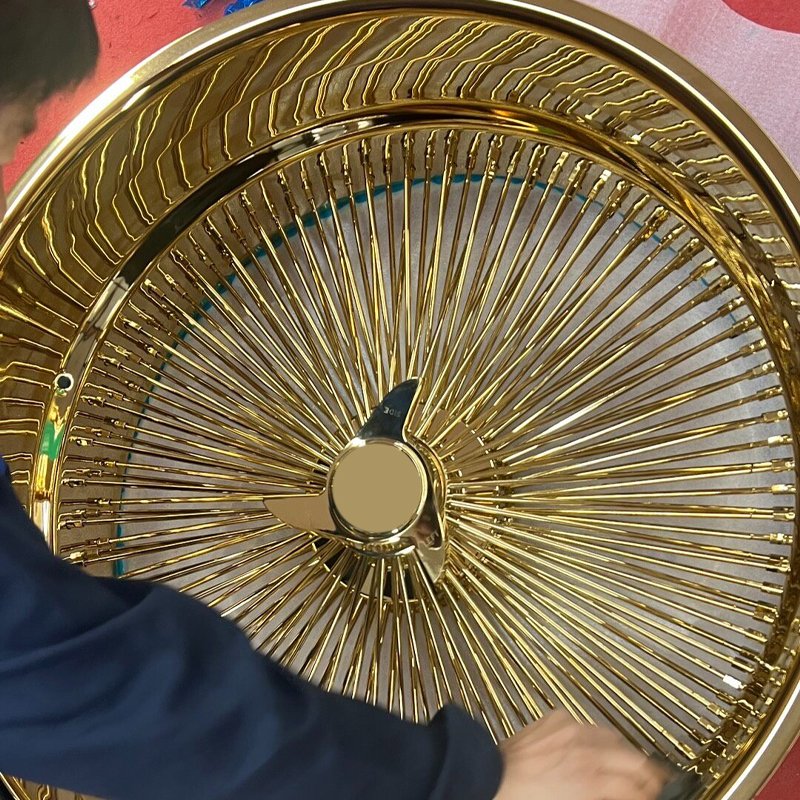 26 Inch Gold Chrome Steel Wire Spoke Wheels for Classic Lowrider Vintage Cars 1 26 Inch Gold Chrome Steel Wire Spoke Wheels