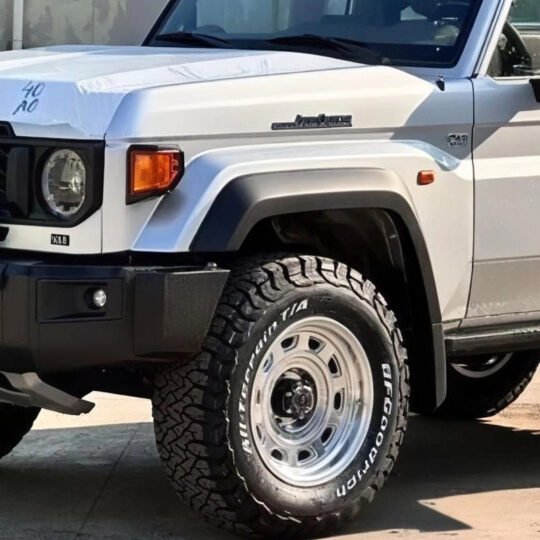 Fit Cayenne 955/957/958 Forester XV Alloy Heavy Duty Lightweight Offroad Rims Custom Forged Beadlock Design Deep Dish Floating