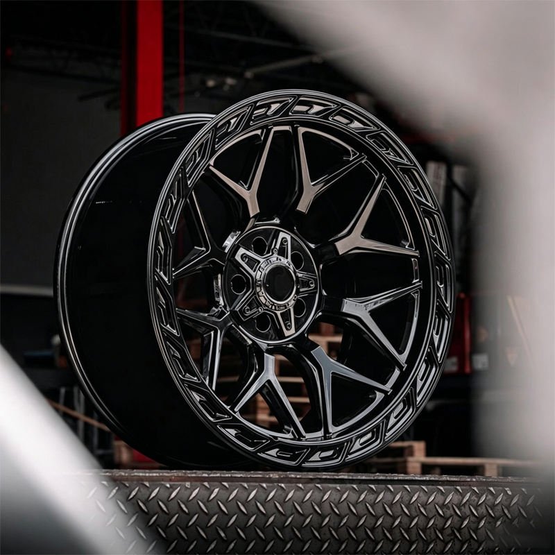 Modified Alloy Forged Rims High Strength Rugged Branch Design for Cayenne 955/957/958 Forester XV Off-road Modified Alloy Forged Rims High Strength Rugged Branch Design for Cayenne 955/957/958 Forester XV Off-road